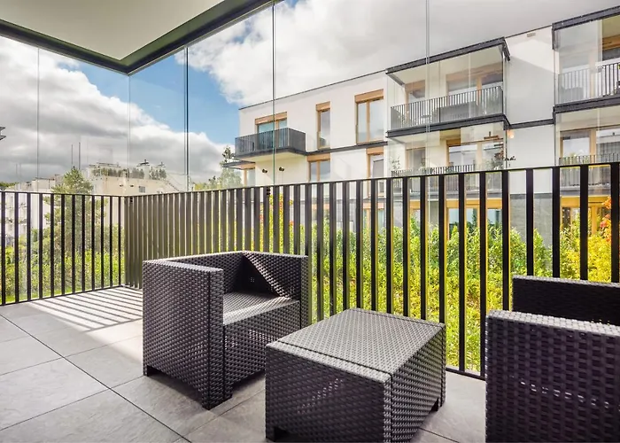 Tropica Garden - Nowe Kolibki شقة