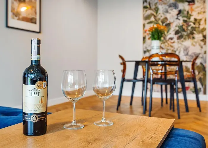 Tropica Garden - Nowe Kolibki * غدينيا