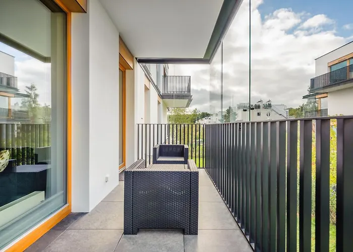 Tropica Garden - Nowe Kolibki * غدينيا